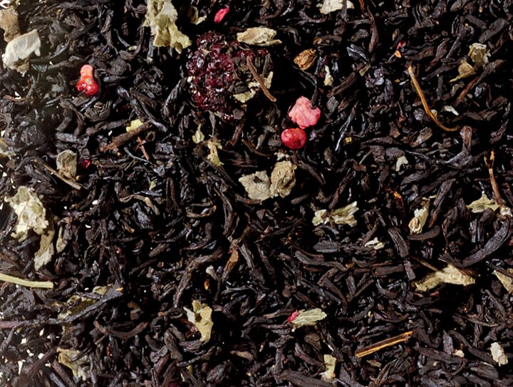 CZARNA Z OWOCAMI LEŚNYMI